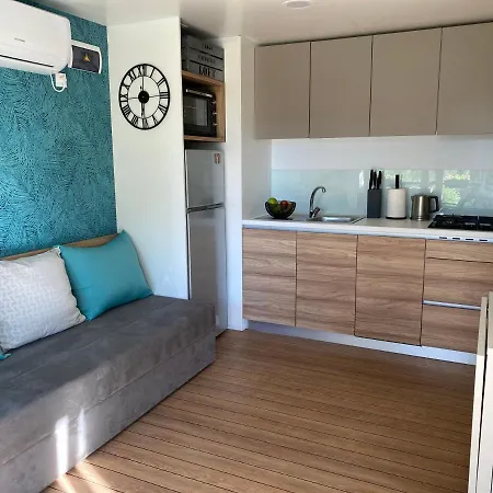 Mobile Biondina Camp Porton Nature Hideouts 罗维尼