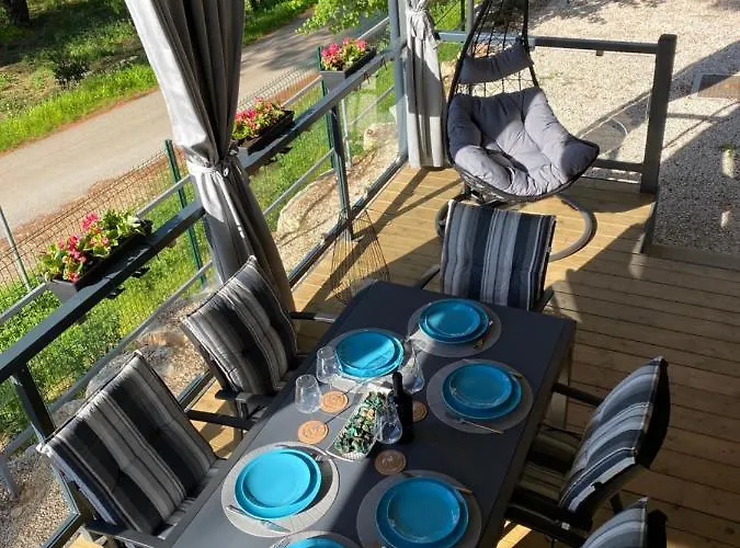 Mobile Biondina Camp Porton Nature Hideouts