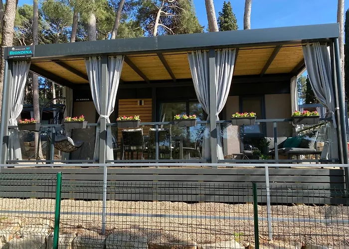 Mobile Biondina Camp Porton Nature Hideouts Kamp *