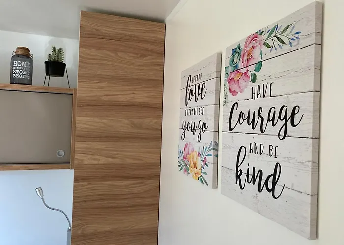 Mobile Biondina Camp Porton Nature Hideouts * Rovinj